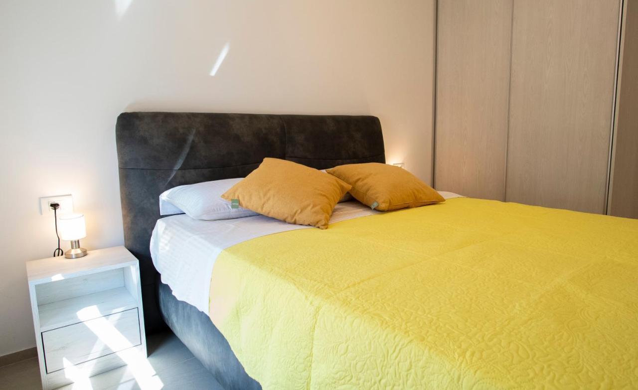 Apartamento Lijon Banjole Exterior foto